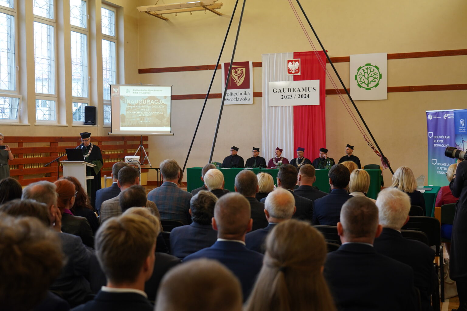 Zdjęcie z galerii wydarzenia: Inauguracja nowego roku akademickiego na Filii Politechniki Wrocławskiej w Legnicy