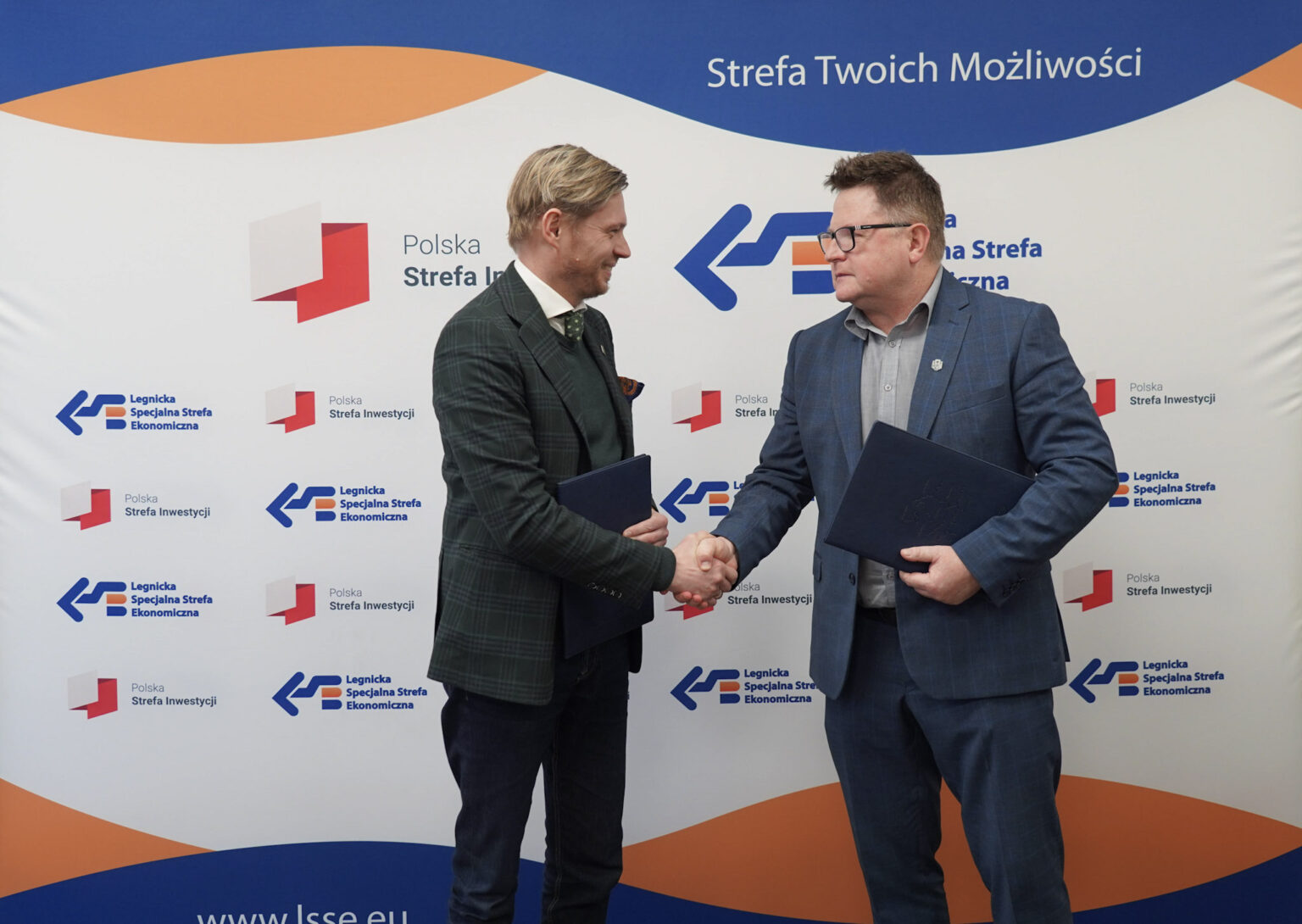 Zdjęcie z galerii wydarzenia: Startuje współpraca LSSE z KS Basket Legnica i SPS Chrobry Głogów