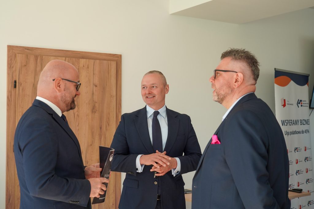 Ludzie, rozmowy, prezes LSSE