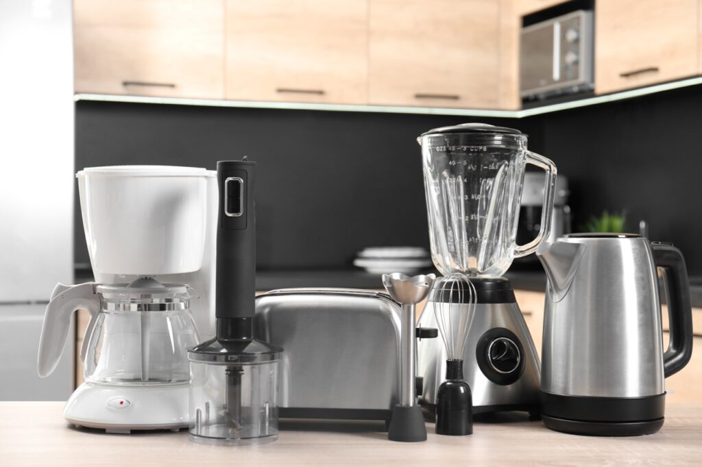 * Home Appliances and Equipment (AGD i wyposażenie) Duży
