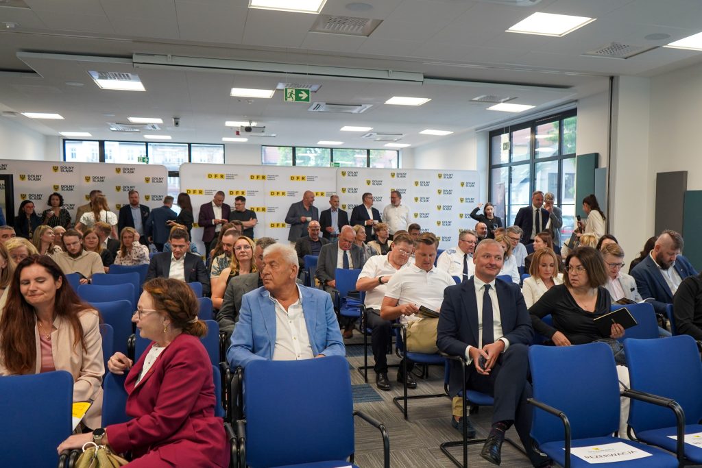 Prezes, konferencja, LSSE, ludzie