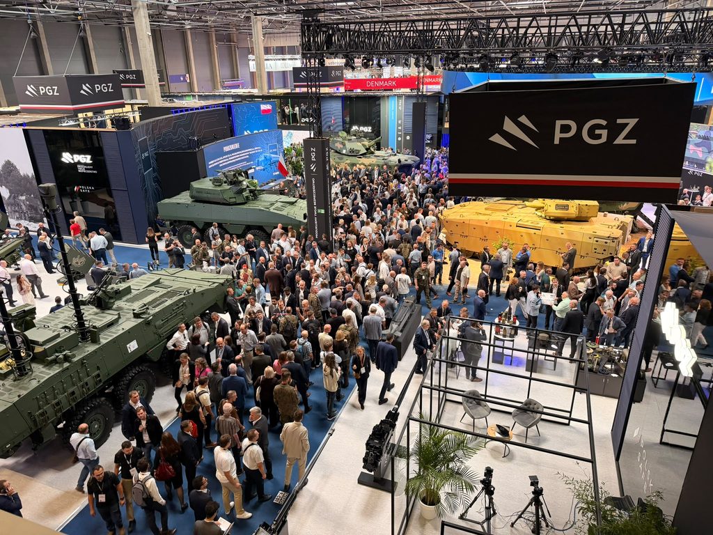 ludzie na MSPO